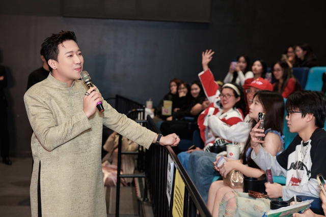 Phim tết của Trấn Thành lại có thêm thành tích mới - Ảnh 2.