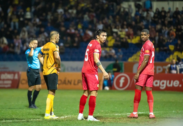 Văn Hậu tỏa s&aacute;ng, đội tuyển Việt Nam sẽ sở hữu h&agrave;ng thủ trong mơ- Ảnh 1.