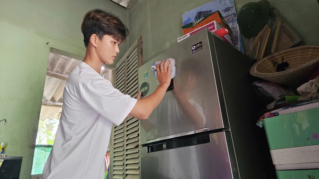 Hai anh em ruột tình nguyện lên đường nhập ngũ - Ảnh 3.