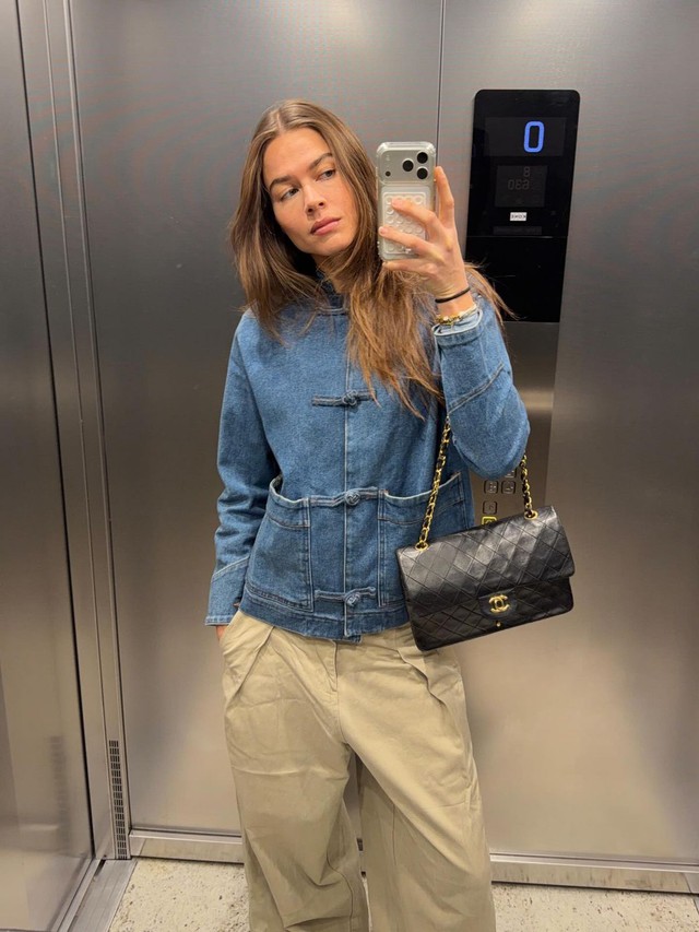 Thời trang denim và những cách mặc không bao giờ cũ- Ảnh 1. Thời trang denim và những cách mặc không bao giờ cũ- Ảnh 1.