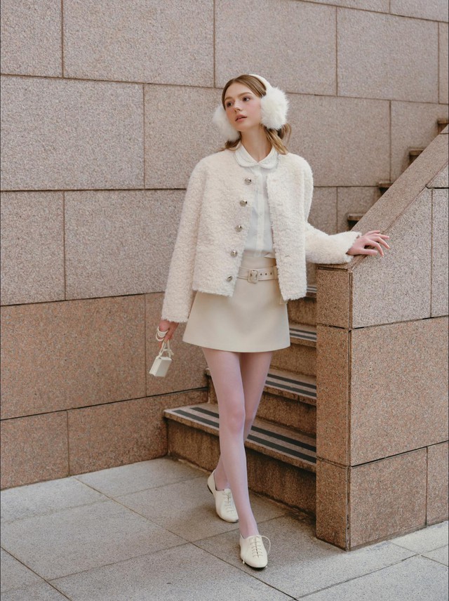 Phối đồ 'auto đẹp' với những set đồ tone sur tone - Ảnh 4.