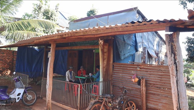 &Ocirc;ng Dũng khuyết tật đội nắng v&aacute; đường ở Đồng Nai, c&oacute; tiền cũng kh&ocirc;ng l&agrave;m được- Ảnh 7.