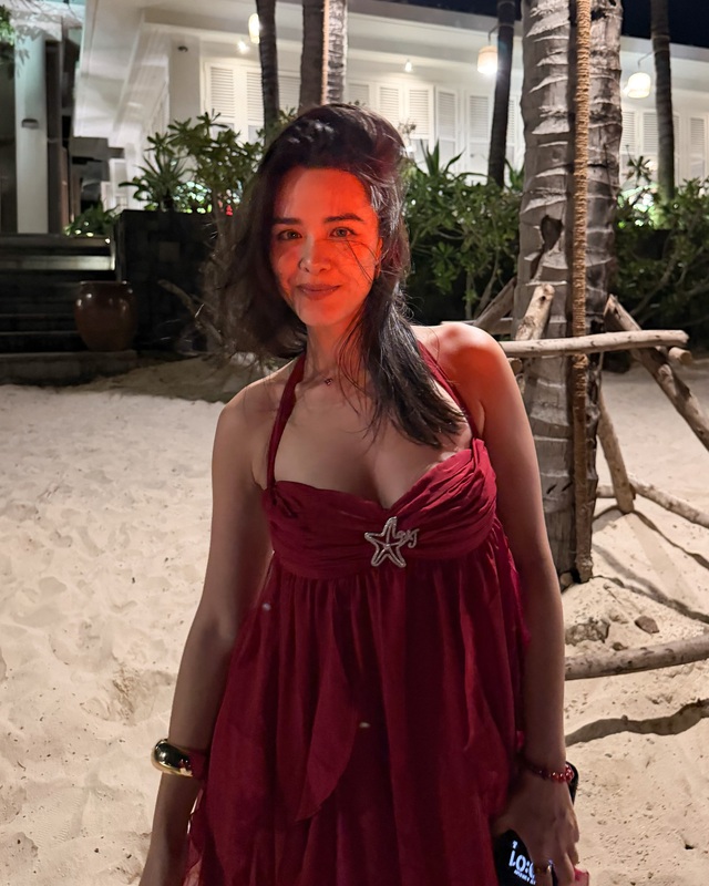 Chung Lệ Đề cùng gia đình đón tết ở Việt Nam- Ảnh 2. Chung Lệ Đề cùng gia đình đón tết ở Việt Nam- Ảnh 2.