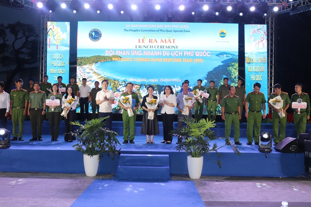 Đội phản ứng nhanh du lịch Ph&uacute; Quốc phải l&agrave; 'l&aacute; chắn&rsquo; bảo vệ du kh&aacute;ch - Ảnh 1.