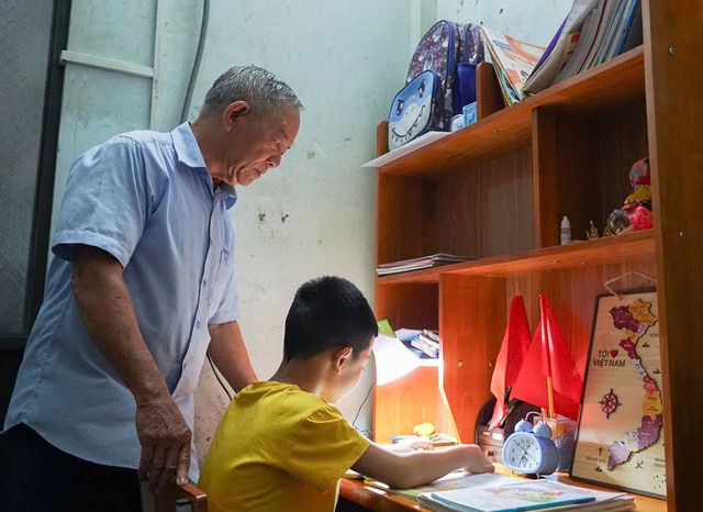 Tiếng loa học bài !- Ảnh 4. Tiếng loa học bài !- Ảnh 4.