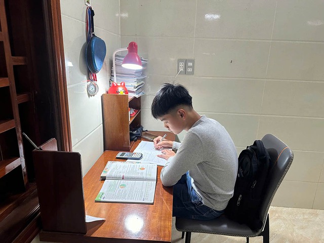 Tiếng loa học bài !- Ảnh 5. Tiếng loa học bài !- Ảnh 5.