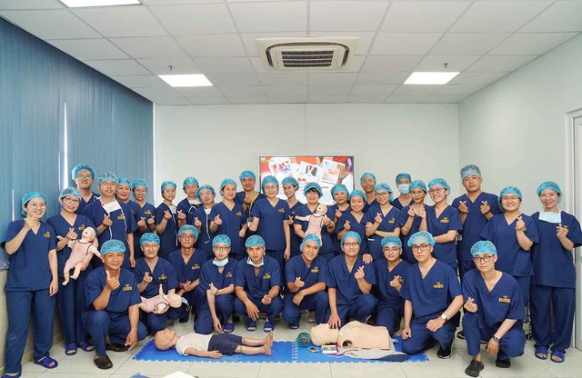 Trung tâm CECICS-PNTU: Dấu ấn tiên phong, ngọn lửa cống hiến đổi mới giáo dục y khoa - Ảnh 2.