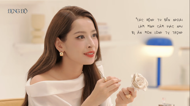 Chi Pu trải l&ograve;ng về tổn thương bạo lực mạng trong h&agrave;nh tr&igrave;nh nghệ thuật 2026 - Ảnh 3.