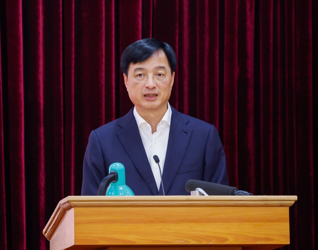 Việt kiều thấy thích thú khi vỉa hè gọn hơn, sạch hơn - Ảnh 2.