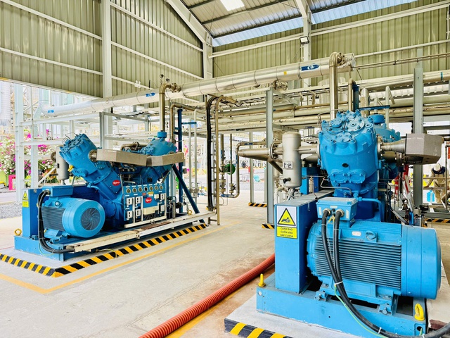 Ph&acirc;n b&oacute;n C&agrave; Mau thu h&agrave;ng chục tỉ đồng mỗi năm nhờ b&aacute;n kh&iacute; thải - Ảnh 2.