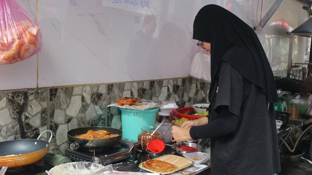 Tạm nghỉ công việc chính cả tháng, người Hồi giáo tại TP.HCM xoay xở ra sao? Haha- Ảnh 5. Tạm nghỉ công việc chính cả tháng, người Hồi giáo tại TP.HCM xoay xở ra sao? Haha- Ảnh 5.