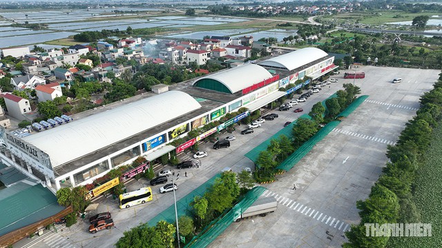 Bộ X&acirc;y dựng tiếp tục th&uacute;c giục ho&agrave;n thiện trạm dừng nghỉ tr&ecirc;n cao tốc - Ảnh 1.