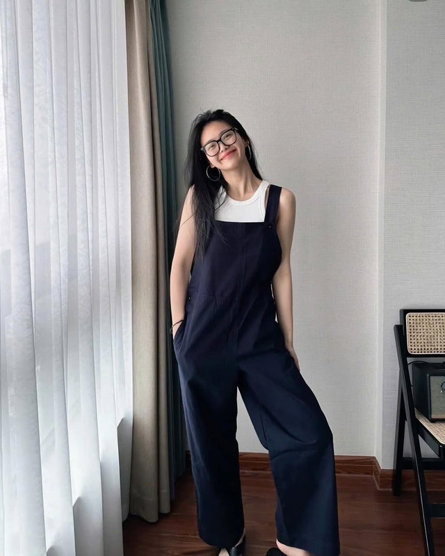 Nét đẹp thanh xuân cùng những chiếc quần, váy yếm- Ảnh 4.