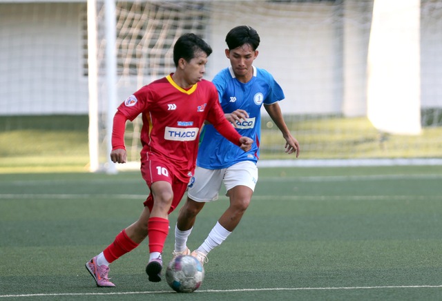  Tân binh có HLV ngoại tạo ấn tượng trước VCK - Ảnh 6.
