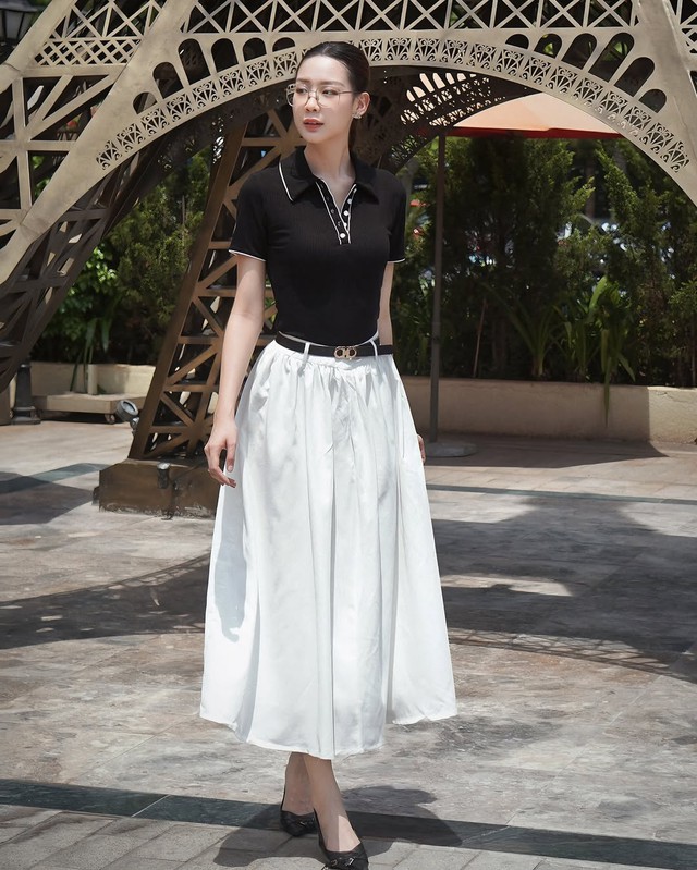 Chân váy dài trở lại, tạo luồng gió mới cho thời trang công sở- Ảnh 6. Chân váy dài trở lại, tạo luồng gió mới cho thời trang công sở- Ảnh 6.