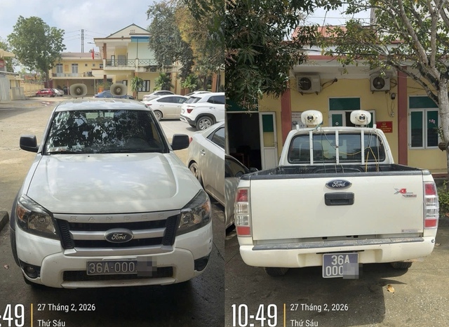 Bị người dân quay clip 'mách' CSGT, xe ô tô biển xanh 'lộ' hàng loạt lỗi- Ảnh 2.