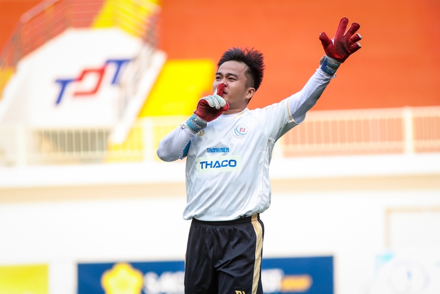 Trường ĐH Quy Nhơn ph&aacute;t huy tinh thần thượng v&otilde; tại VCK TNSV THACO cup 2026- Ảnh 3.