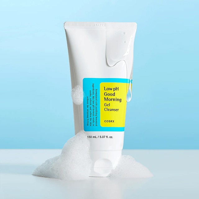 Top 8 sữa rửa mặt cho da dầu mụn sạch s&acirc;u m&agrave; kh&ocirc;ng g&acirc;y kh&ocirc; căng - Ảnh 11.