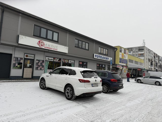 Chi 120 triệu về qu&ecirc; ăn tết: Gia đ&igrave;nh người Việt ở Slovakia sum họp b&ecirc;n nhau - Ảnh 5.