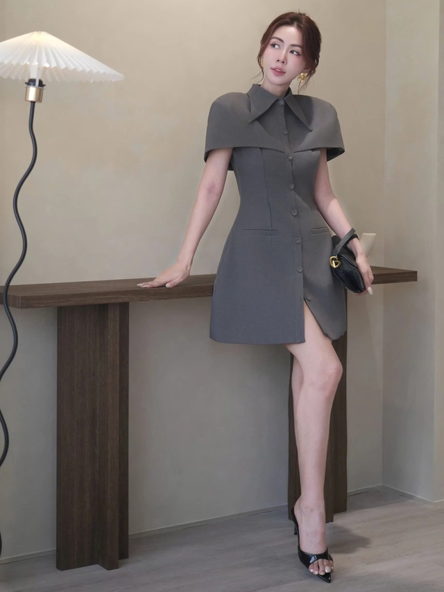 Áo choàng và váy tạo nét quyền lực quý phái- Ảnh 8.