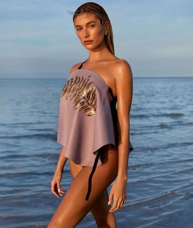 Hailey v&agrave; Justin Bieber 'mỗi người một ngả' sau lễ trao giải Grammy 2026 - Ảnh 4.