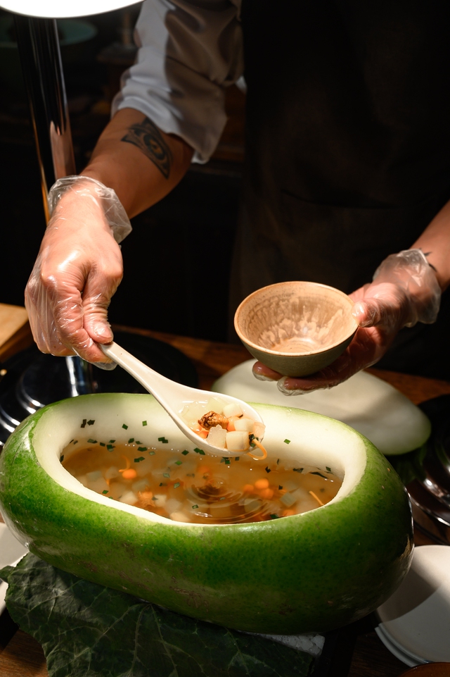 Mỹ vị thực vật mùa đông với mâm cơm muối Huế tỏa sáng  - Ảnh 9.