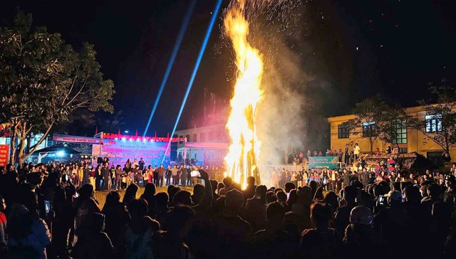 Chuyện tử tế: Ấm l&ograve;ng với xu&acirc;n bi&ecirc;n ph&ograve;ng- Ảnh 4.