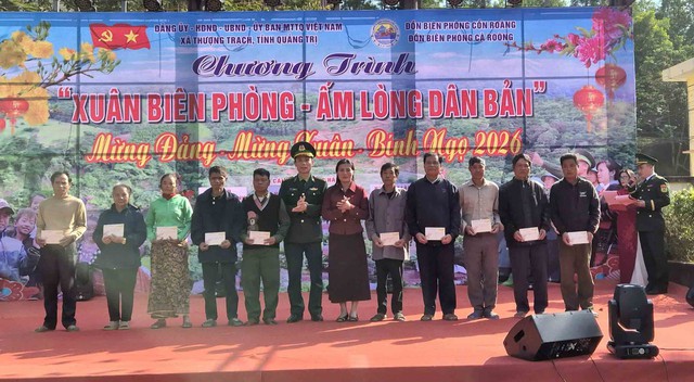 Chuyện tử tế: Ấm l&ograve;ng với xu&acirc;n bi&ecirc;n ph&ograve;ng- Ảnh 5.