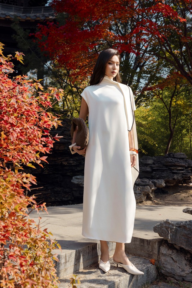 Bí quyết diện đồ thanh thoát và đầy phong cách với đầm suông- Ảnh 2.