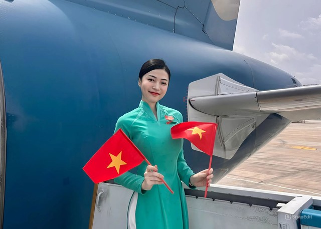 Tiếp vi&ecirc;n Vietnam Airlines: Những 'đại sứ Việt Nam' tr&ecirc;n h&agrave;nh tr&igrave;nh đa văn h&oacute;a - Ảnh 1.