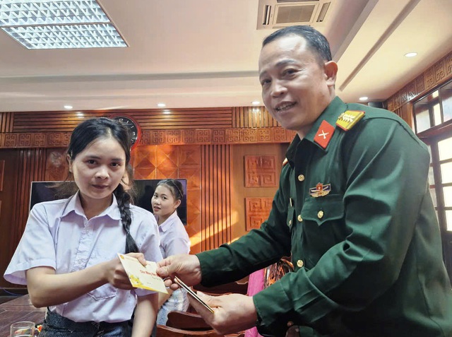 Mỗi sinh vi&ecirc;n L&agrave;o l&agrave; một 'đại sứ đặc biệt' vun đắp t&igrave;nh hữu nghị Việt-L&agrave;o - Ảnh 2.