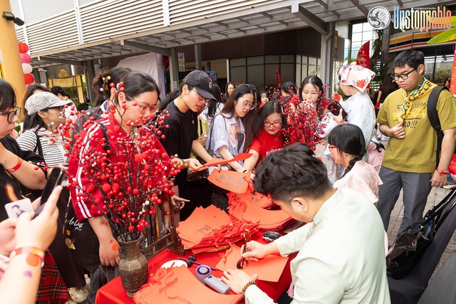 Từ Unstoppable đến Hội hoa xu&acirc;n, Waterpoint khuấy động m&ugrave;a lễ hội tết ph&iacute;a t&acirc;y TP.HCM- Ảnh 3.