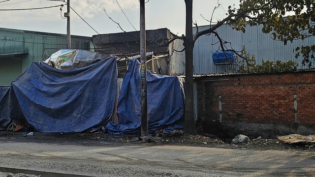 Điều tra vụ ch&aacute;y nh&agrave; tại Vĩnh Lộc: Nghi vấn bắt nguồn từ việc đốt r&aacute;c- Ảnh 2.