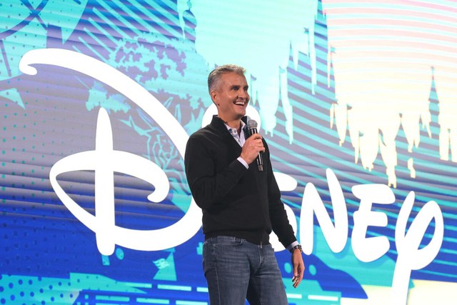 Thu nhập 'khủng' của CEO Disney nhiều đến mức n&agrave;o? - Ảnh 1.