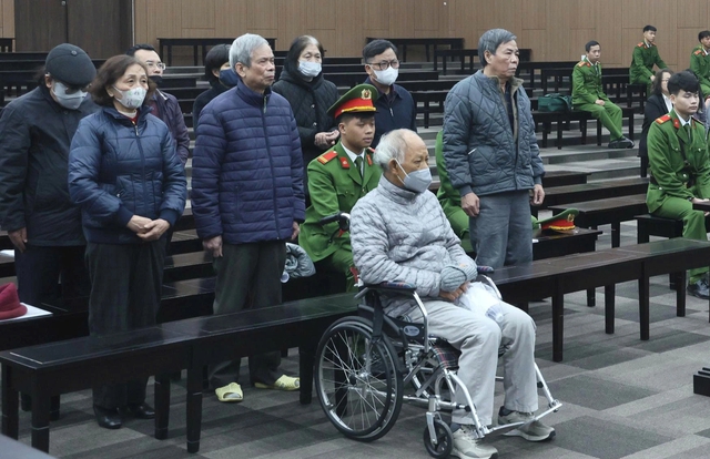 T&ograve;a th&aacute;p VICEM: Nếu x&acirc;y tiếp để cho thu&ecirc; th&igrave; hơn 100 năm mới thu hồi vốn- Ảnh 1.