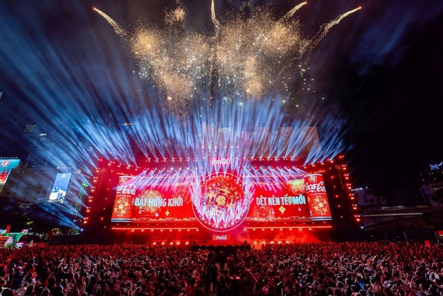Coca - Cola Tết Fest 2026: &lsquo;Dệt&rsquo; tết mới từ gi&aacute; trị truyền thống v&agrave; hiện đại - Ảnh 2.