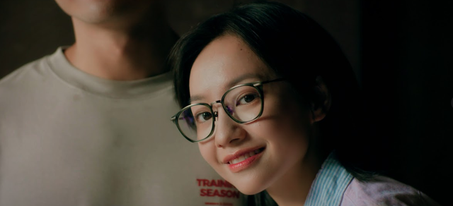 Nữ diễn vi&ecirc;n cao 1,55 m từng 'g&acirc;y b&atilde;o' phim giờ v&agrave;ng t&aacute;i xuất- Ảnh 1.