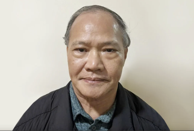 Cựu Thứ trưởng Bộ NN-PTNT bị c&aacute;o buộc nhận hối lộ 4,5 tỉ đồng- Ảnh 1.