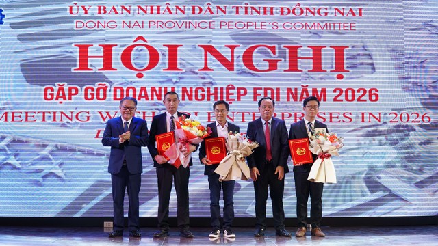 Tăng trưởng kinh tế Đồng Nai dẫn đầu v&ugrave;ng Đ&ocirc;ng Nam bộ - Ảnh 2.