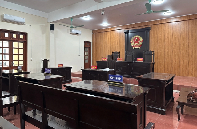 Anh em c&ugrave;ng cha kh&aacute;c mẹ kiện nhau chia thừa kế gần 5.000 m2 đất - Ảnh 1.