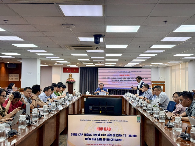 TP.HCM tung loạt giải ph&aacute;p chống kẹt xe quanh s&acirc;n bay T&acirc;n Sơn Nhất dịp tết- Ảnh 1.