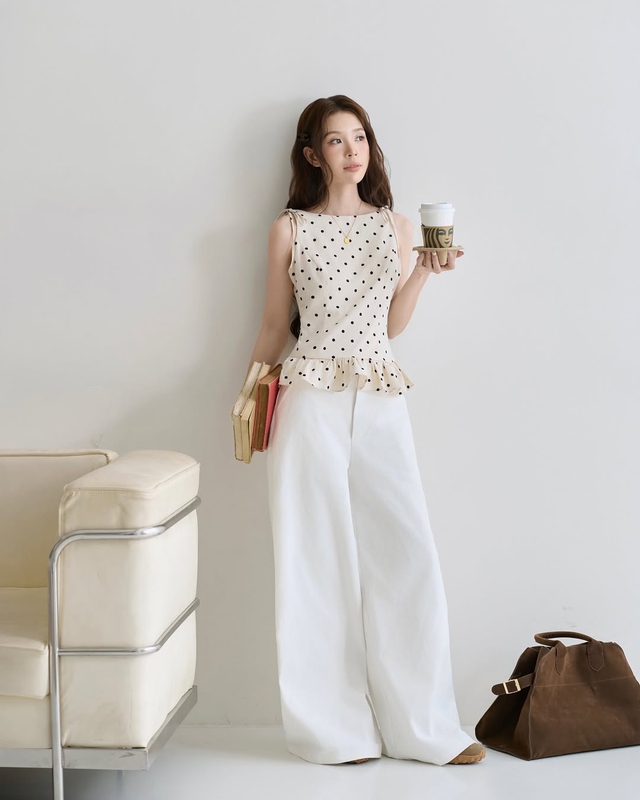 Không sợ lỗi mốt với họa tiết chấm bi nhỏ - Ảnh 4.