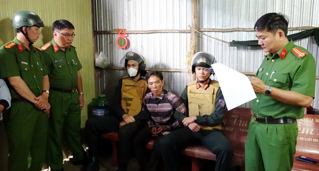 Bắt tạm giam V&otilde; Văn Lưởng v&igrave; đăng video bịa đặt cản trở thu hồi đất ở C&agrave; Mau - Ảnh 1.