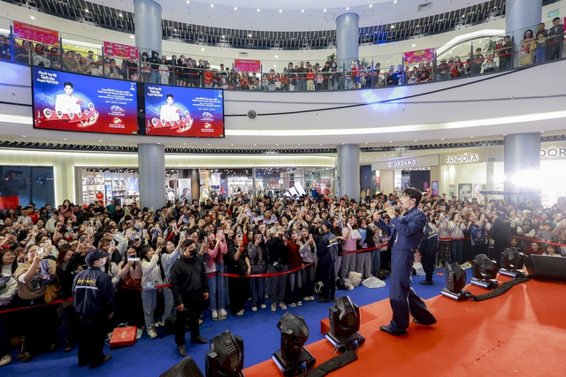 Vui như Tết cùng Isaac, Bùi Công Nam tại chuỗi Tọa độ Tích lộc xuyên Việt 2026 - Ảnh 3.