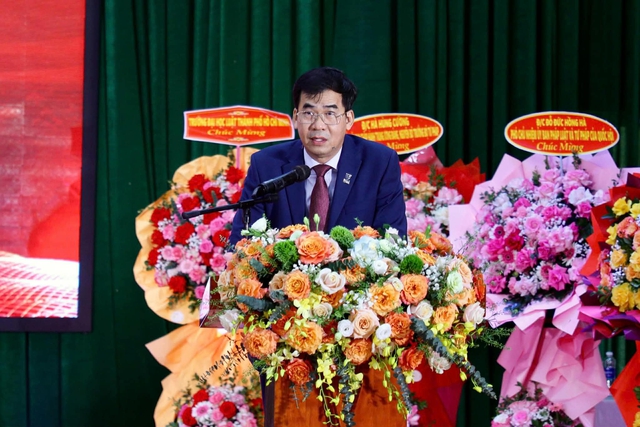 S&aacute;p nhập trường cao đẳng v&agrave;o Trường ĐH Luật TP.HCM - Ảnh 2.