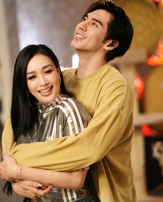 Trải qua ba lần kết h&ocirc;n, Chung Lệ Đề giờ c&ograve;n lại g&igrave;? - Ảnh 2.