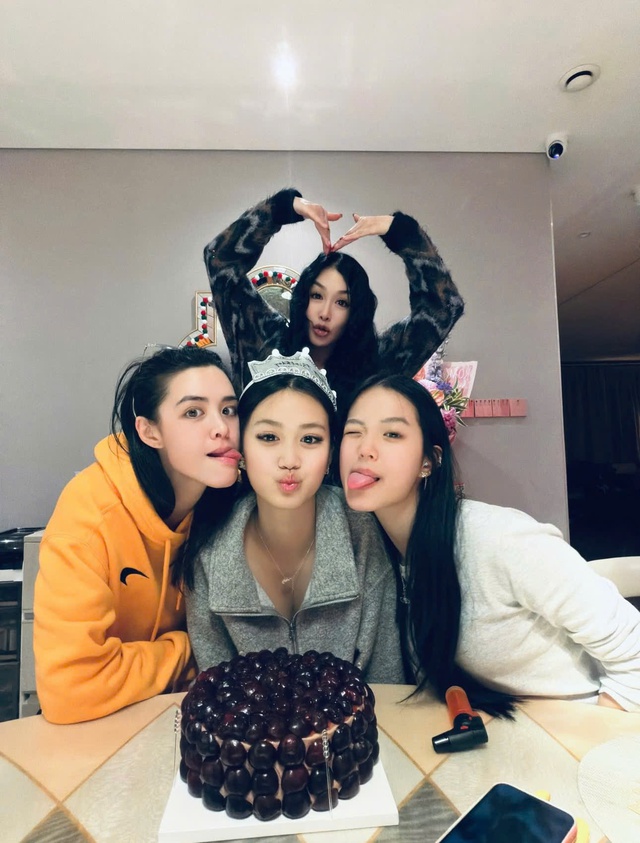 Trải qua ba lần kết h&ocirc;n, Chung Lệ Đề giờ c&ograve;n lại g&igrave;? - Ảnh 3.