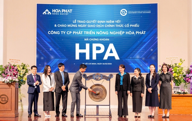 Cổ phiếu c&ocirc;ng ty n&ocirc;ng nghiệp H&ograve;a Ph&aacute;t ch&iacute;nh thức l&ecirc;n s&agrave;n HOSE- Ảnh 2.