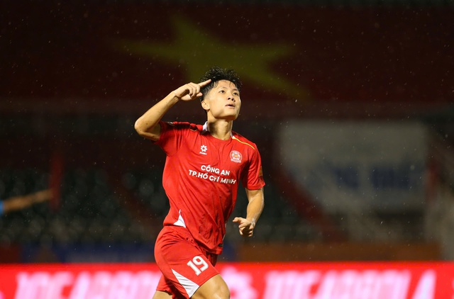 Chờ sao U.23 Việt Nam tỏa s&aacute;ng, đội CA TP.HCM quyết đua v&agrave;o tốp 3- Ảnh 1.
