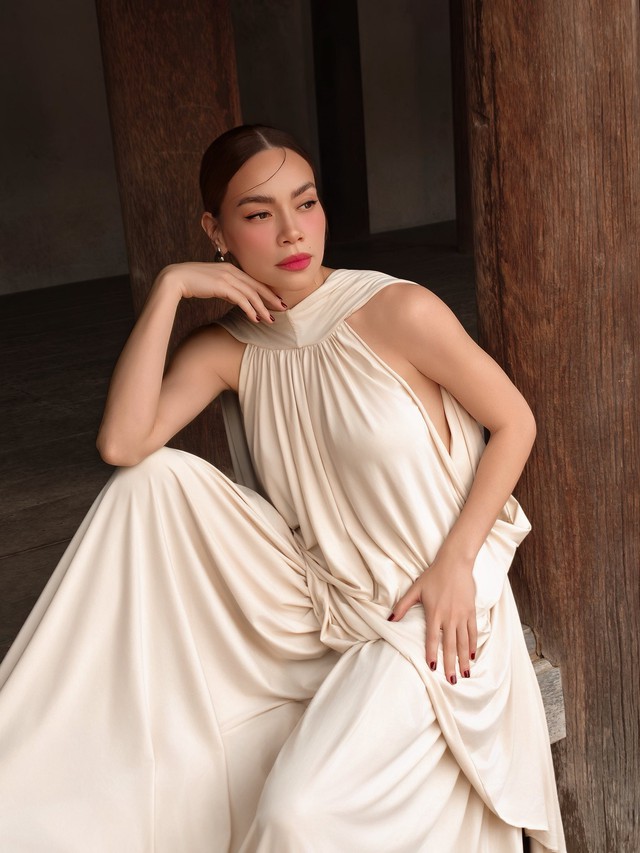 Hồ Ngọc H&agrave; chia sẻ về đời nghệ sĩ v&agrave; h&ocirc;n nh&acirc;n vi&ecirc;n m&atilde;n b&ecirc;n Kim L&yacute; - Ảnh 3.